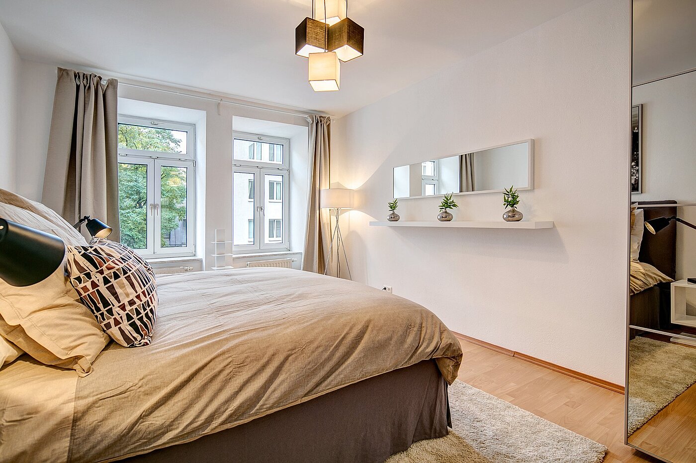 多层公寓 与 4 房间 | München-Maxvorstadt | 2011ML2 | ...zum Innenhof