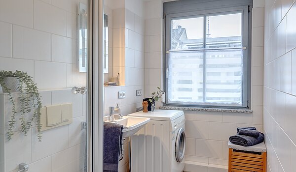 公寓 与 1 房间 | München-Milbertshofen | 70188 | Tageslichtbad mit...