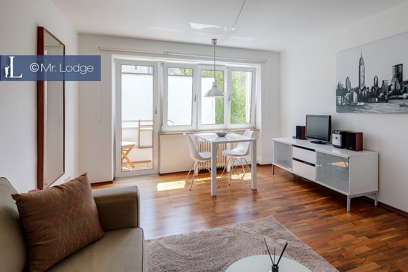 多层公寓 与 1 房间 | München-Neuhausen | 1703ML9 | kleiner Essplatz