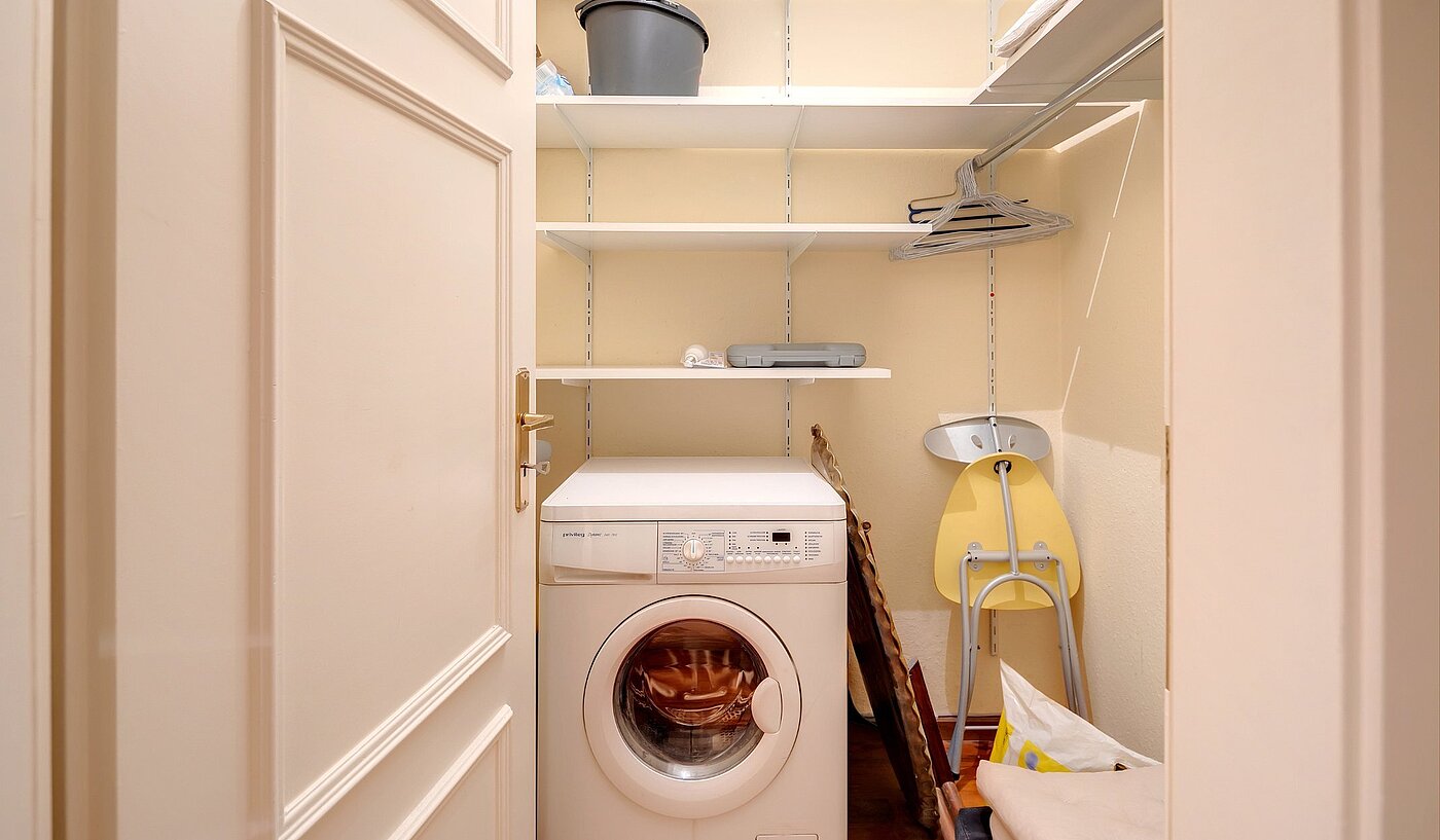 多层公寓 与 1 房间 | München-Ludwigsvorstadt | 2108ML5 | Kleiner Hauswirtschaftsraum