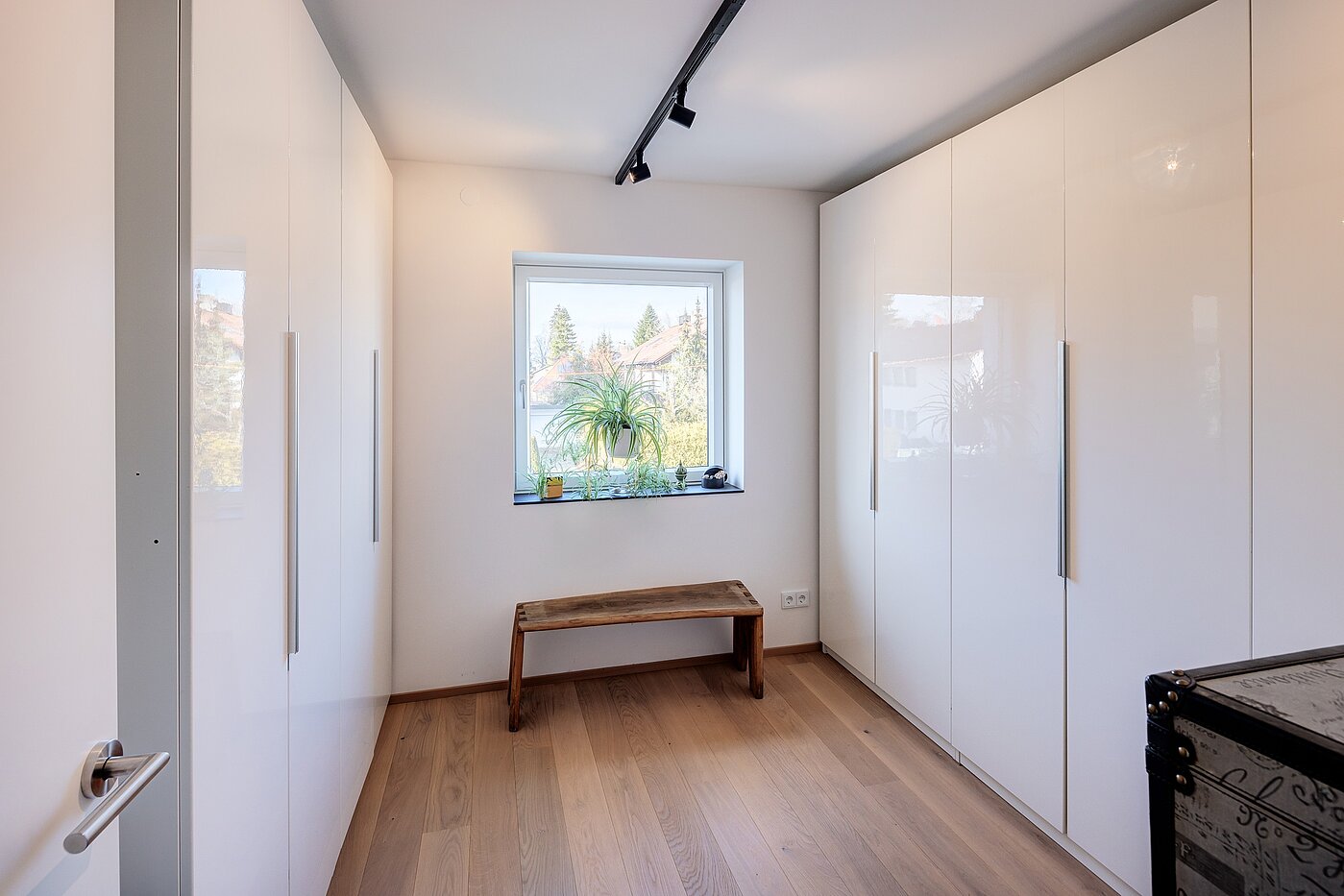 排角屋 与 6 房间 | München-Trudering | 70191 | Ankleidezimmer