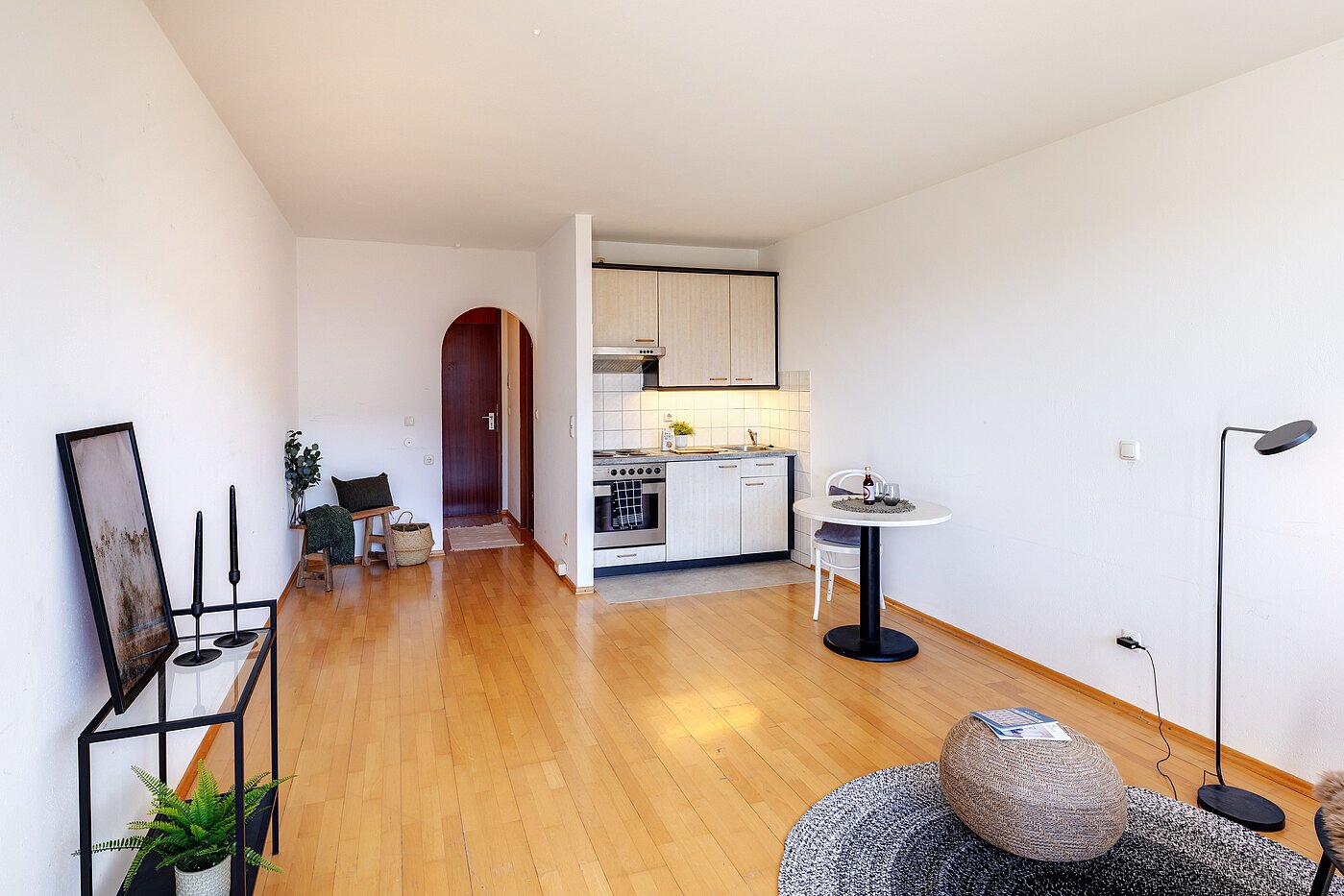 多层公寓 与 1 房间 | Herrsching am Ammersee | 2302ML2 | Großer Wohn- & Schlafbereich