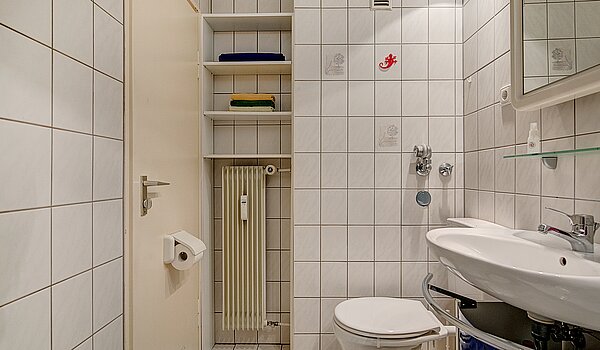 公寓 与 1 房间 | München-Feldmoching | 70484 | Badezimmer