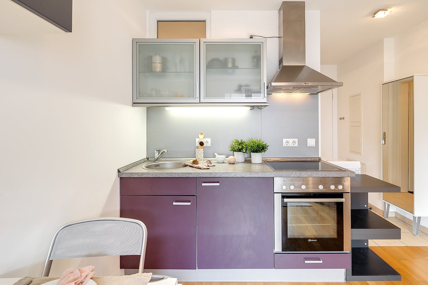 多层公寓 与 1 房间 | München-Pasing | 2108ML2 | Küchenzeile voll ausgestattet