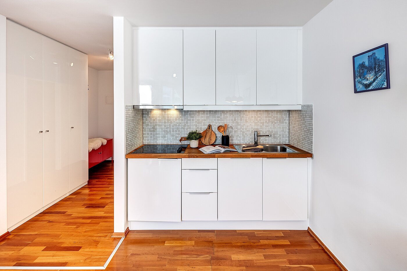 多层公寓 与 1 房间 | München-Maxvorstadt | 70165 | Moderne Küchenzeile