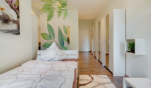 一楼公寓 与 4 房间 | München-Neuhausen | 70471 | Apartment 2 Wohn- und...