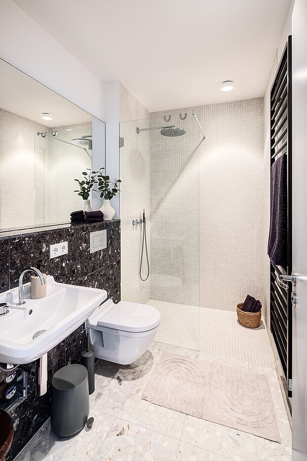 多层公寓 与 2 房间 | München-Schwabing | 70195 | ...Duschbad,...