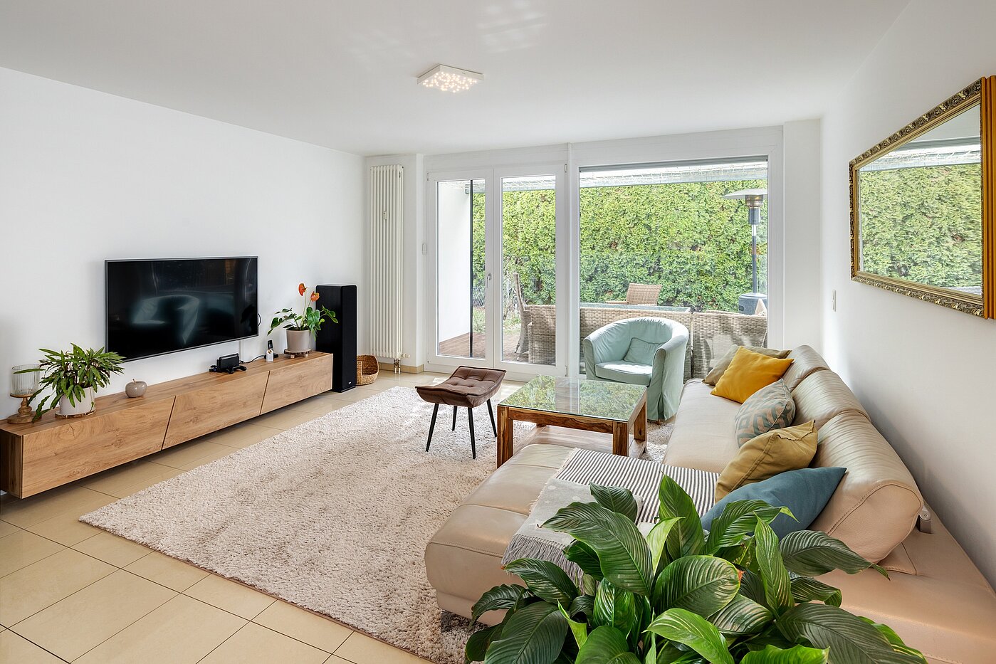 联排别墅 与 5 房间 | Unterföhring | 70119 | Wohnen und...