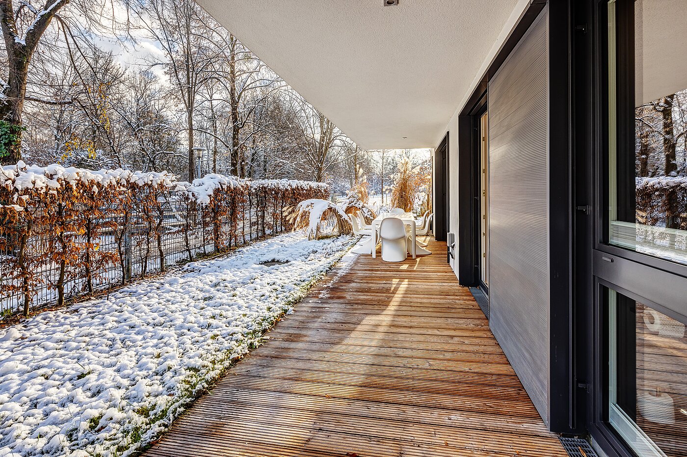 一楼公寓 与 3 房间 | 70309 | Umlaufende Terrasse im Winter...