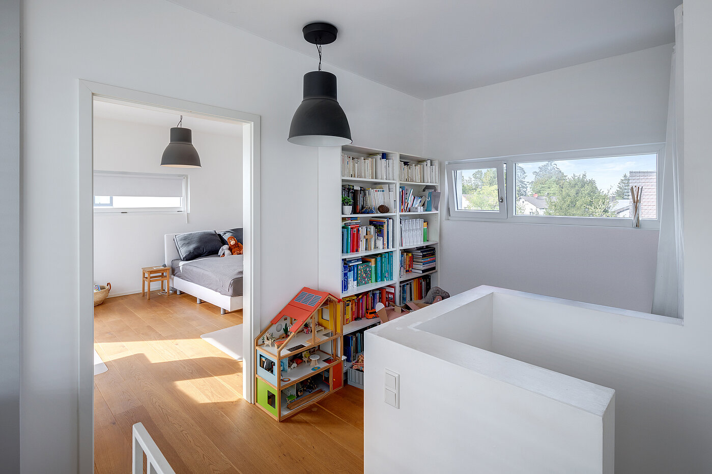 联排别墅 与 5 房间 | München-Aubing | 70162 | Zum Dachgeschoss