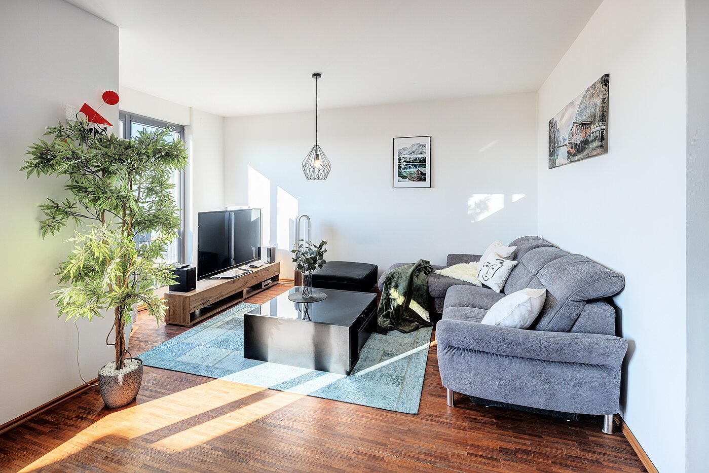 阁楼公寓 与 3 房间 | München-Riem | 701701 | Der gemütliche Wohnbereich...
