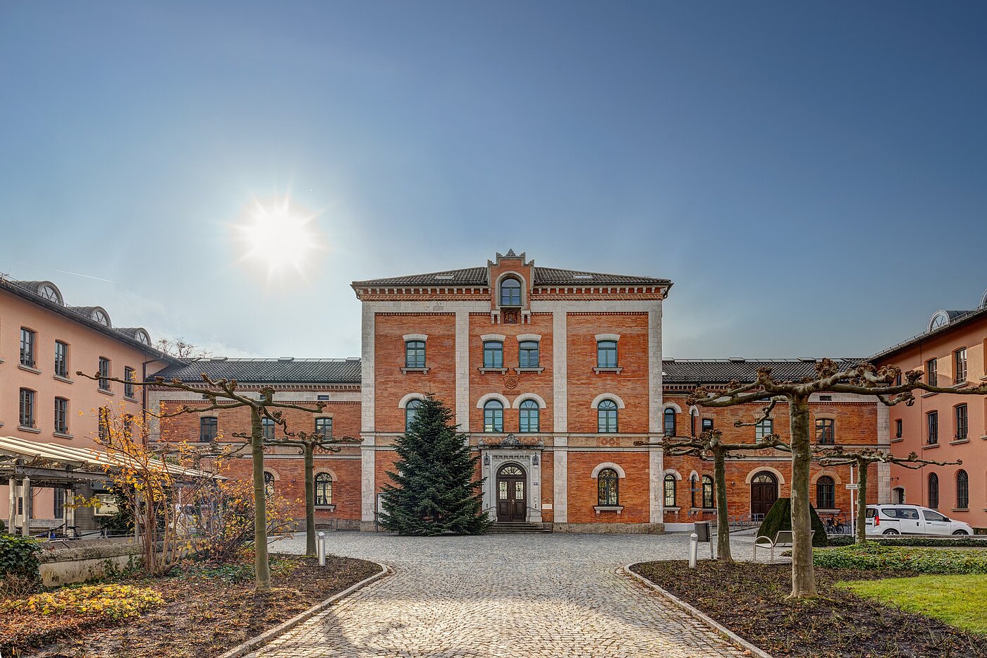 多层公寓 与 1 房间 | Rosenheim | 2109ML8 | ...Geschichte