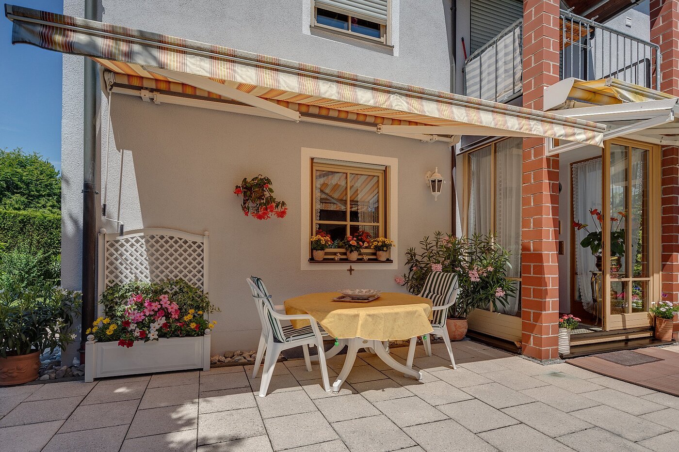 一楼公寓 与 3 房间 | München-Untermenzing | 1806ML6 | Sonnige Terrasse