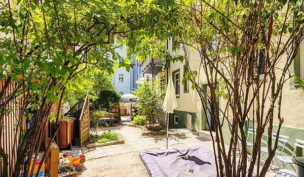 多层公寓 与 1.5 房间 | München-Neuhausen | 70473 | Einladender Innenhof