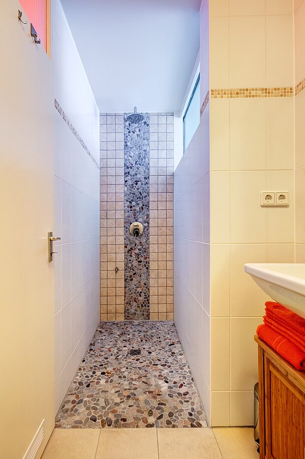 多层公寓 与 1.5 房间 | München-Milbertshofen | 701281 | Geflieste Dusche