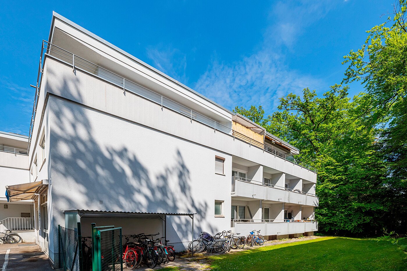 多层公寓 与 1 房间 | München-Solln | 70137 | Große Gemeinschaftsflächen