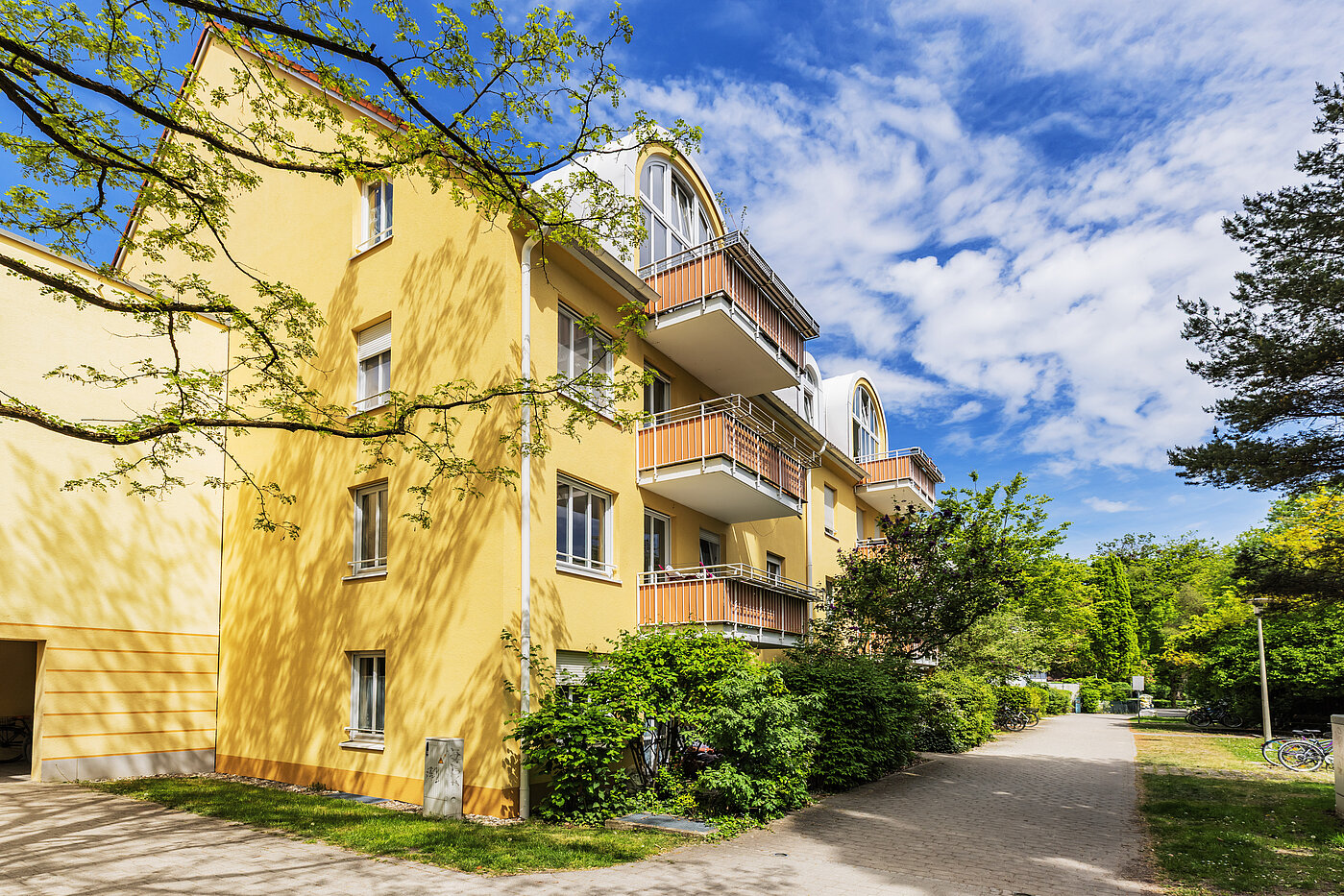 多层公寓 与 2 房间 | Erding | 70431 | Gebäudeansicht