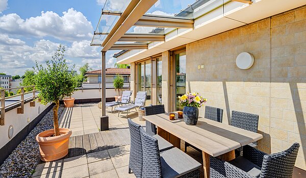 顶层公寓 与 3.5 房间 | München-Oberföhring | 70237 | ...zum genießen...