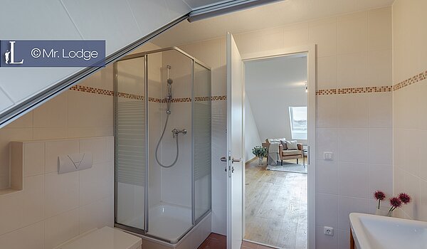 多层公寓 与 5 房间 | München-Trudering | 1902ML4