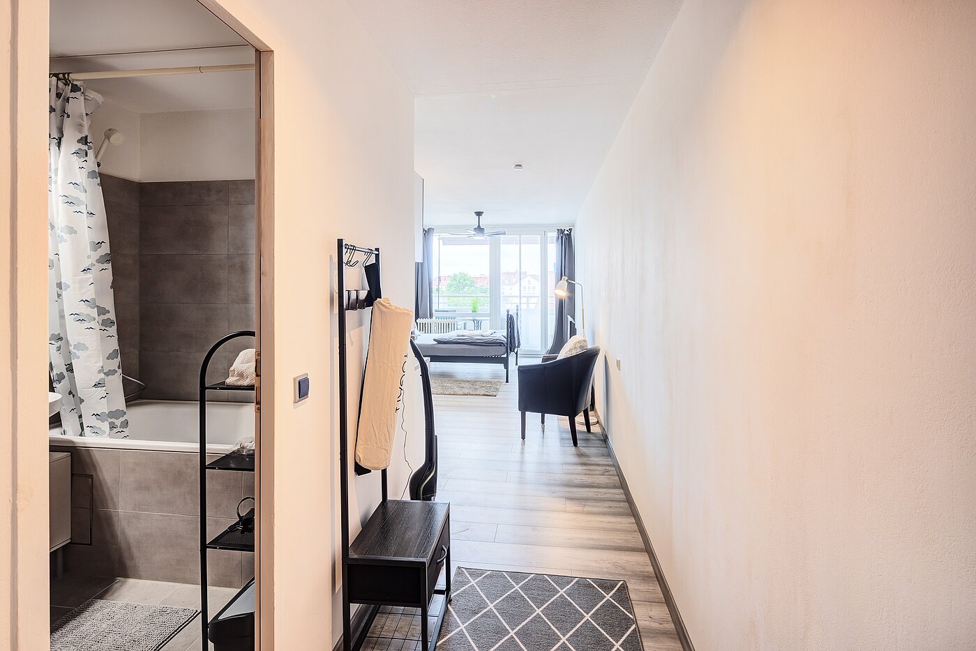 多层公寓 与 1 房间 | München-Haidhausen | 70482 | Zugang Badezimmer