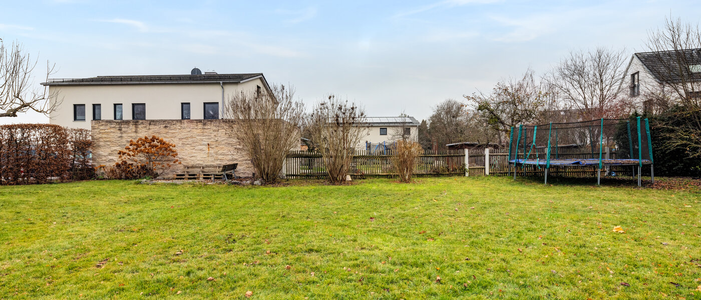 独户住宅 Olching 04 花园 10562