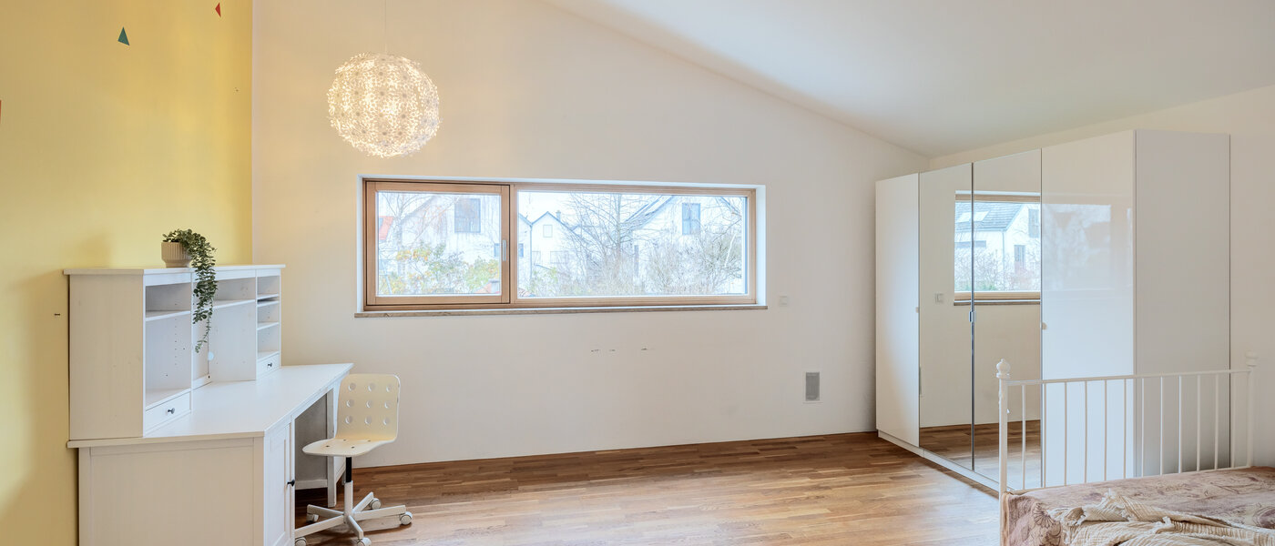 独户住宅 Olching 01 第四卧室 10562