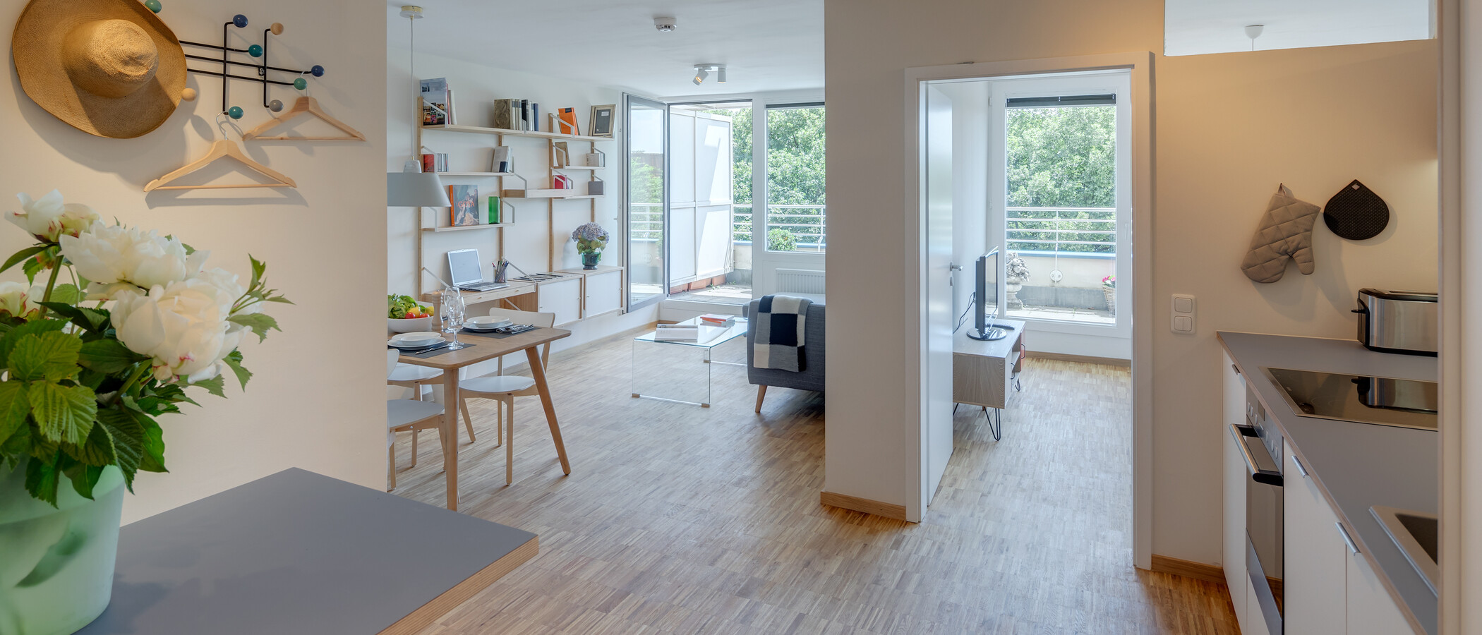 屋顶露台公寓 München Bogenhausen 03 厨房 11076
