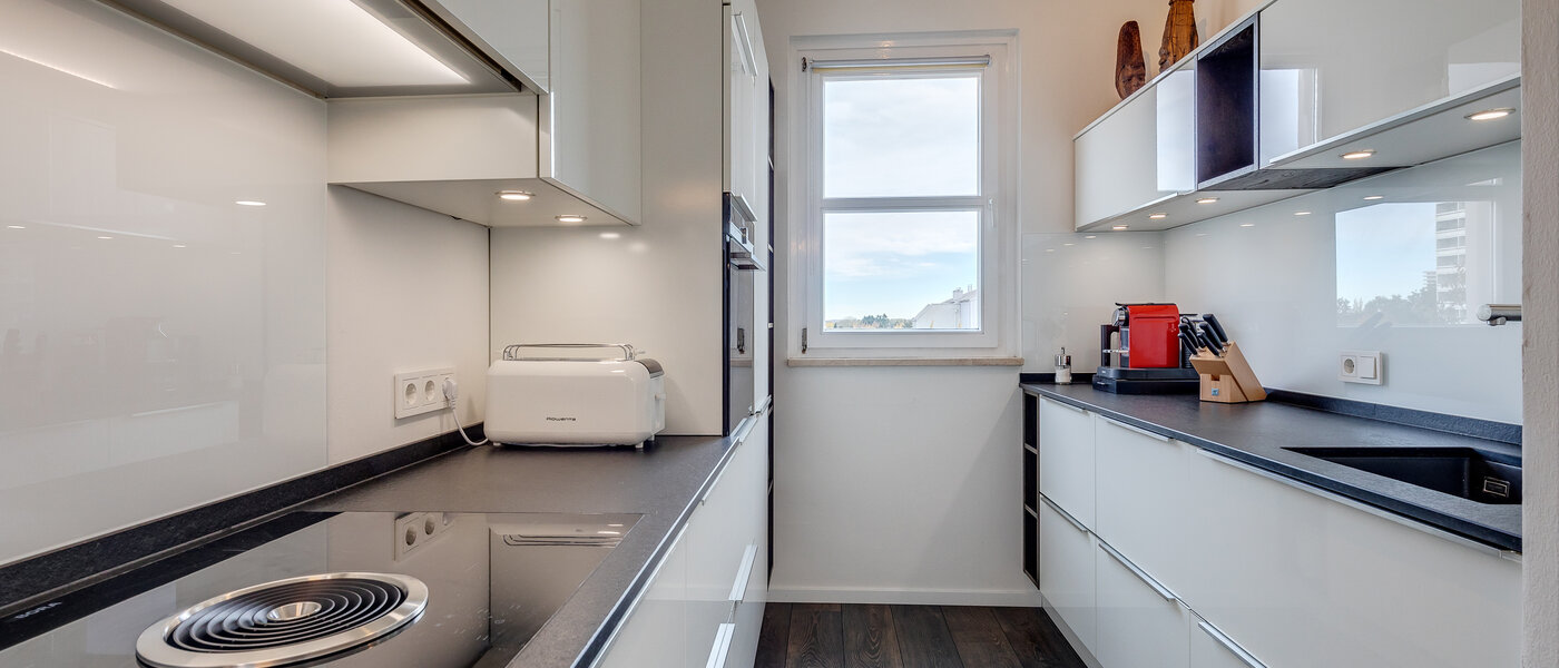 屋顶露台公寓 München Arabellapark 03 厨房 11226