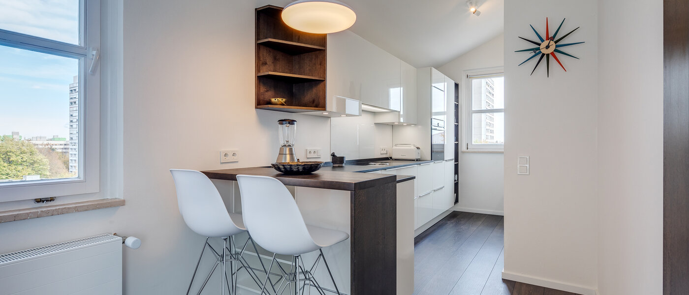 屋顶露台公寓 München Arabellapark 05 厨房 11226