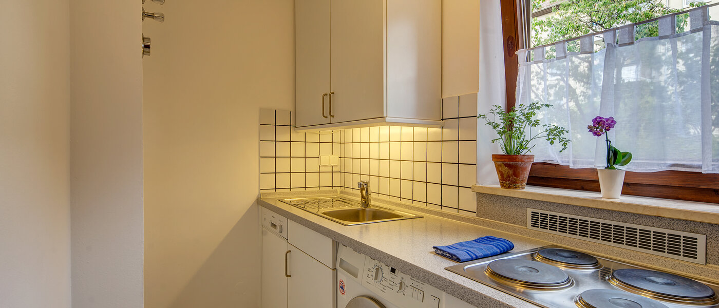 公寓 München Harlaching 01 厨房 1155