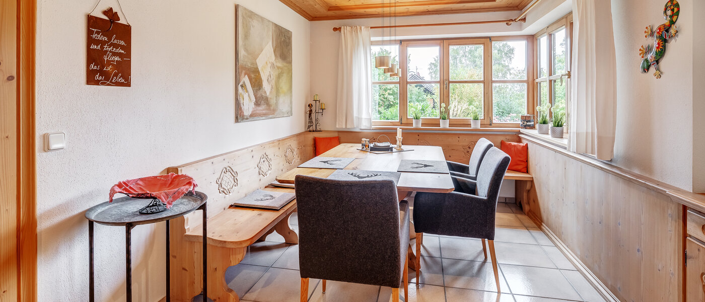 带花园公寓 Schliersee Neuhaus 01 用餐区 12758