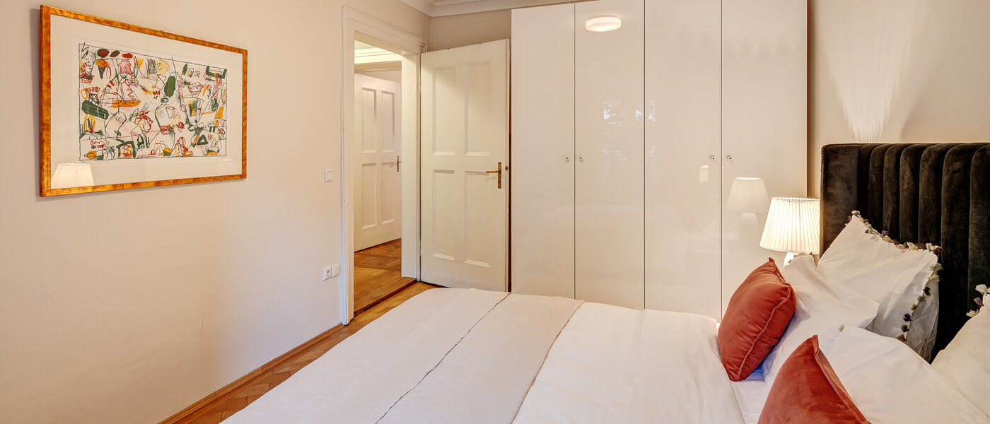 公寓 München Herzogpark 03 第二卧室 13017