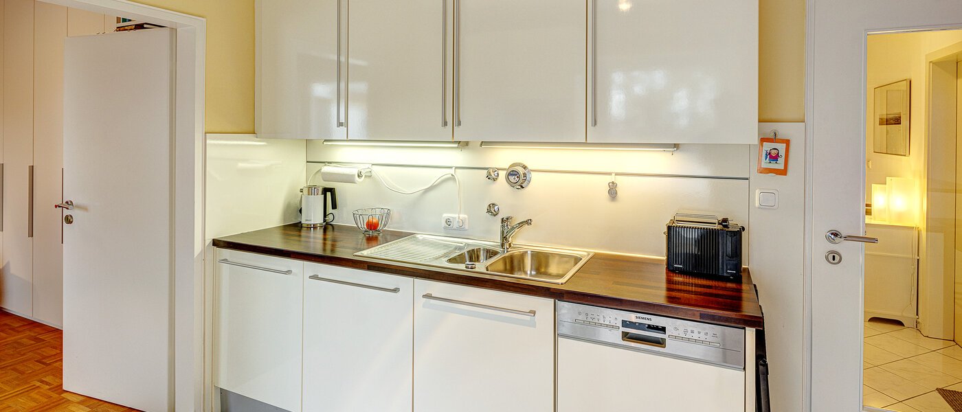 屋顶露台公寓 München Moosach 04 厨房 13292