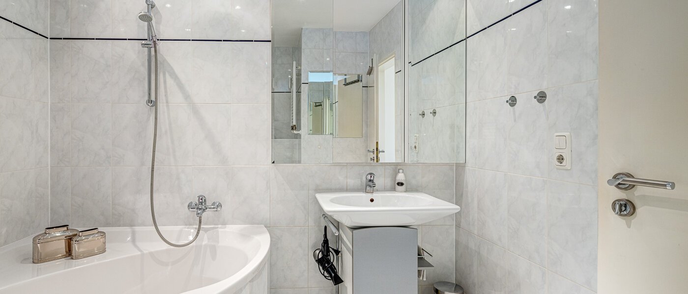 屋顶露台公寓 München Moosach 02 卫生间 13292