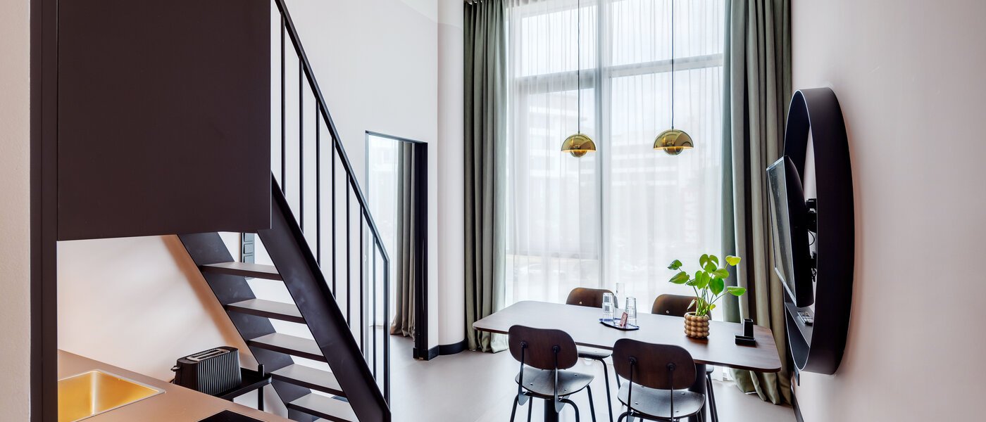 复式公寓 München Neuperlach 02 用餐区 13534