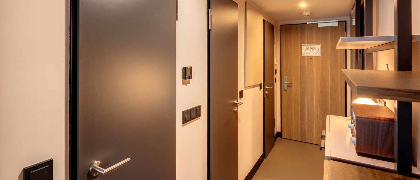 复式公寓 München Neuperlach 03 门厅 13536