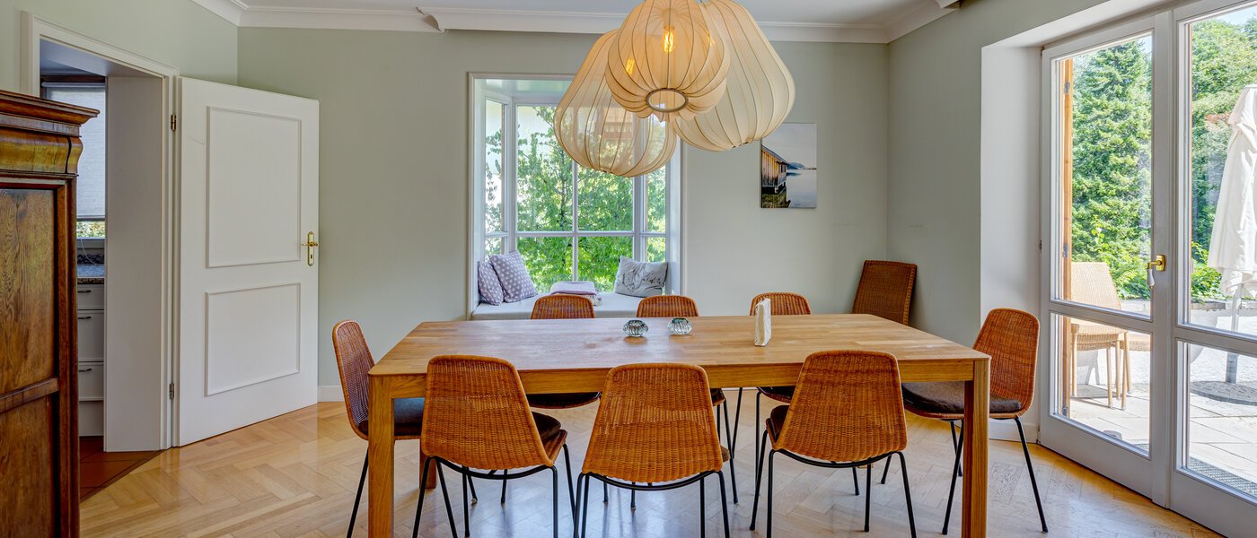 带花园公寓 Schliersee 01 餐厅 13576