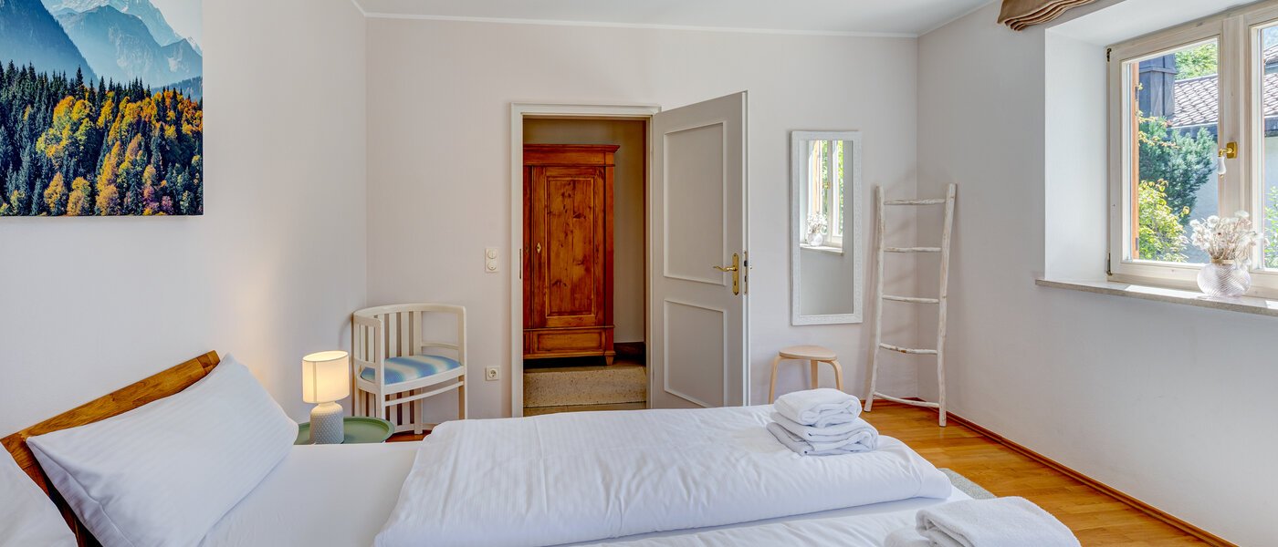 带花园公寓 Schliersee 02 第一卧室 13576