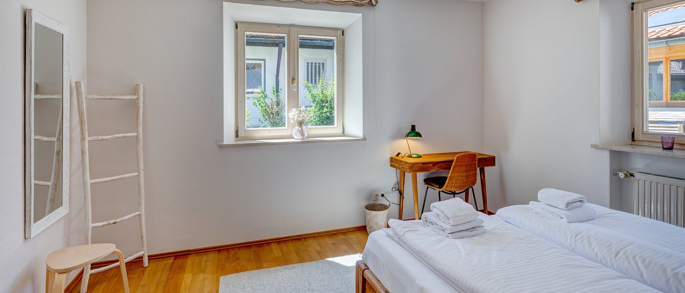 带花园公寓 Schliersee 03 第一卧室 13576