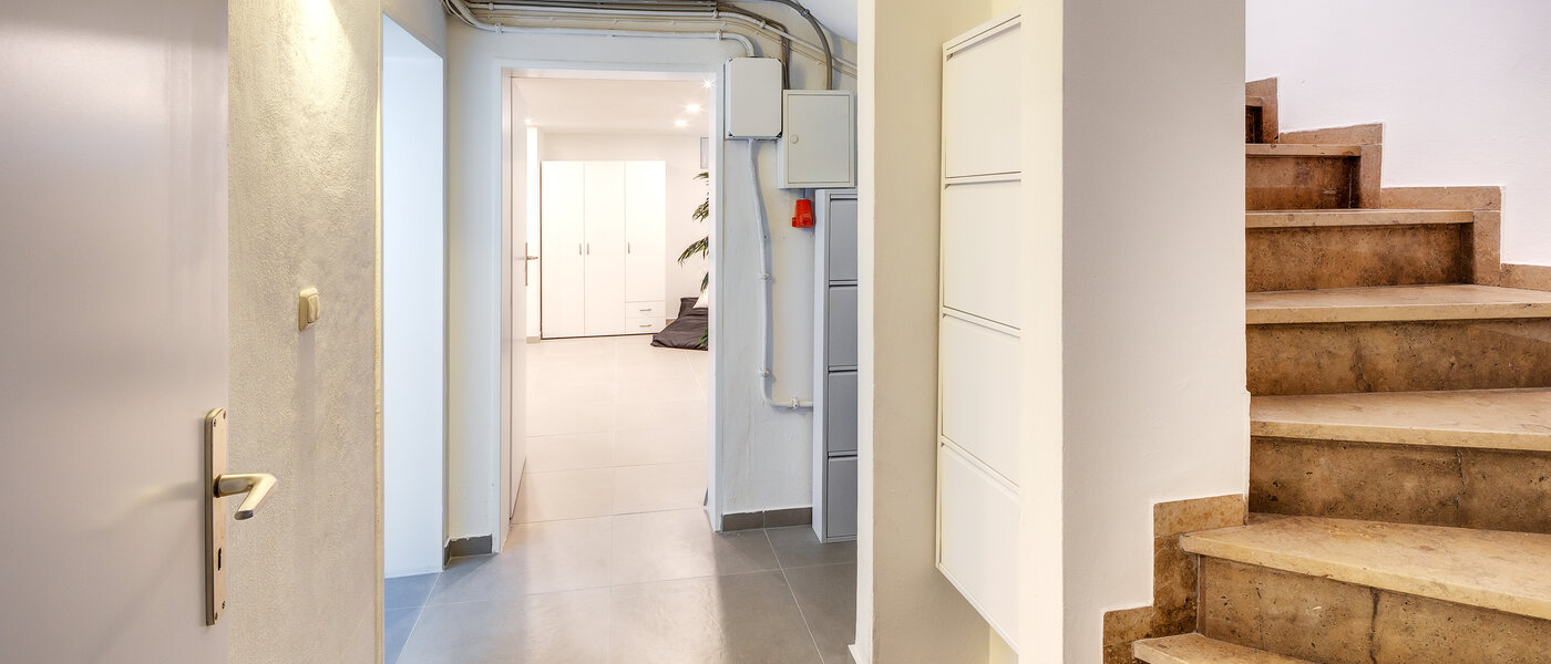 联排角落别墅 Eichenau 04 门厅 13696