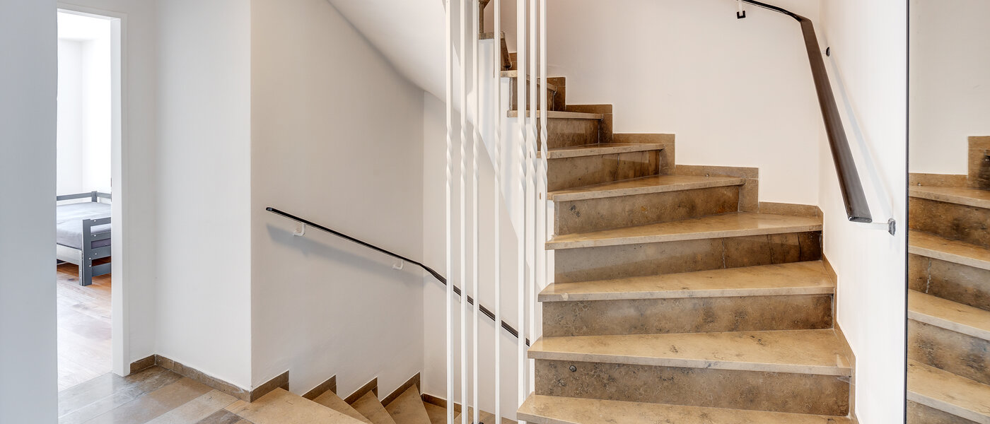 联排角落别墅 Eichenau 07 门厅 13696