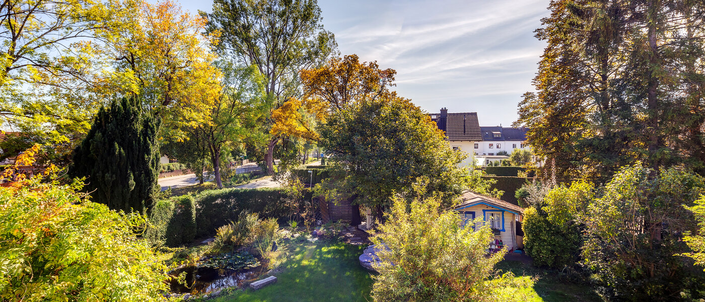 联排角落别墅 Eichenau 01 景观 13696