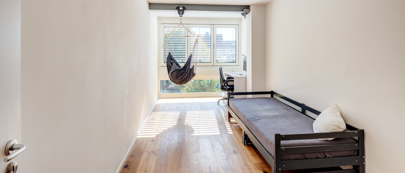 联排角落别墅 Eichenau 01 第二卧室 13696