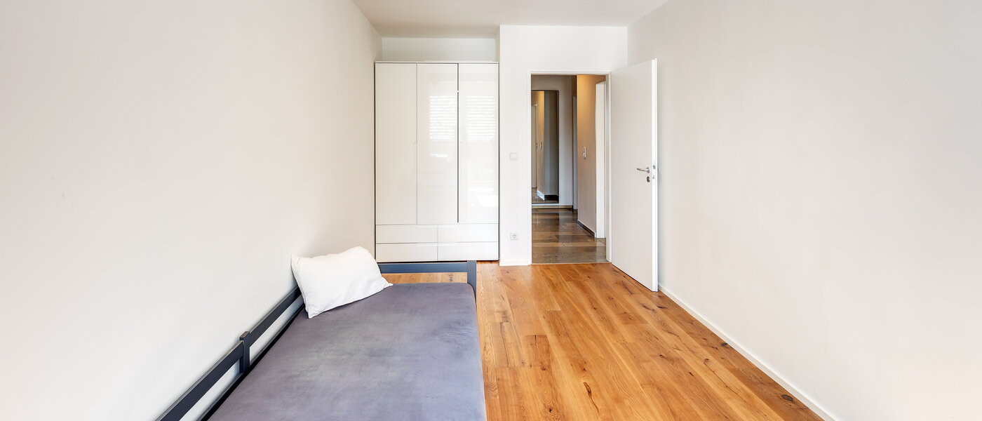 联排角落别墅 Eichenau 03 第二卧室 13696