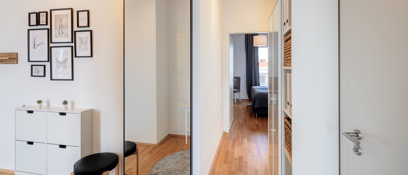 屋顶露台公寓 München Neuhausen 03 门厅 13934