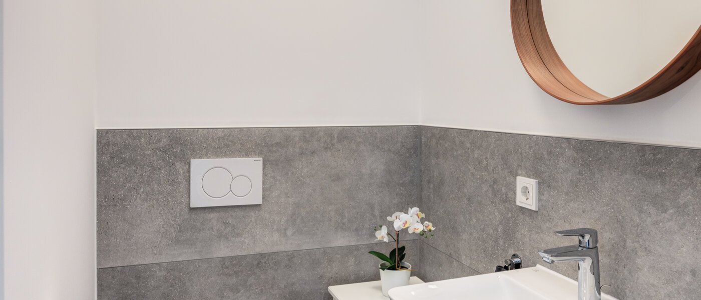 屋顶露台公寓 München Neuhausen 01 客用厕所 13934