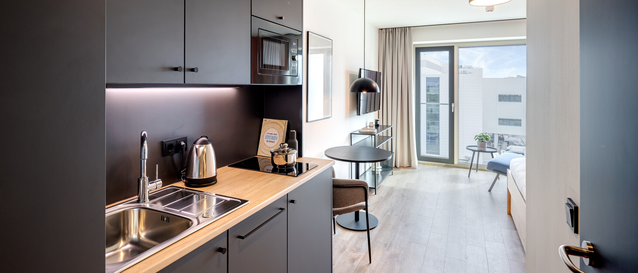 租用公寓 München Milbertshofen 01 厨房 13958