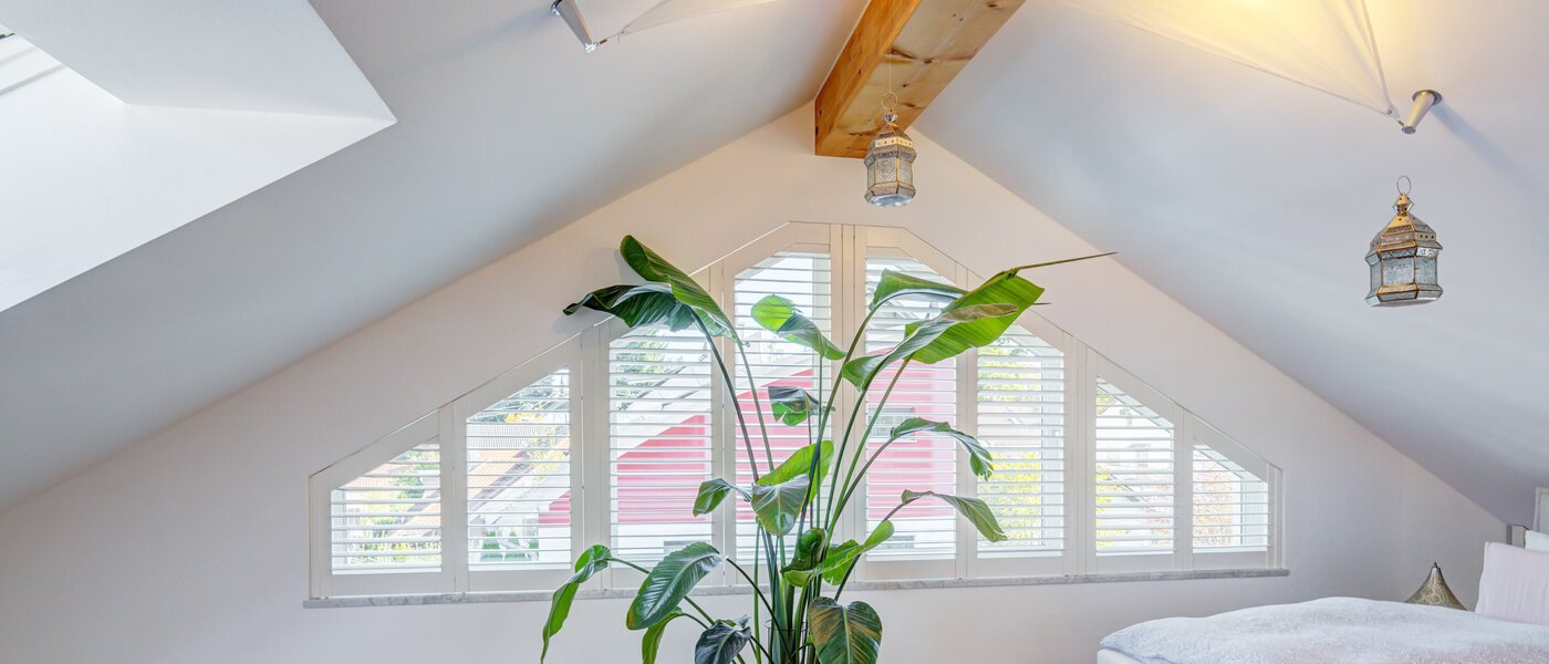 半独立式住宅 Ottobrunn 05 第一卧室 14180