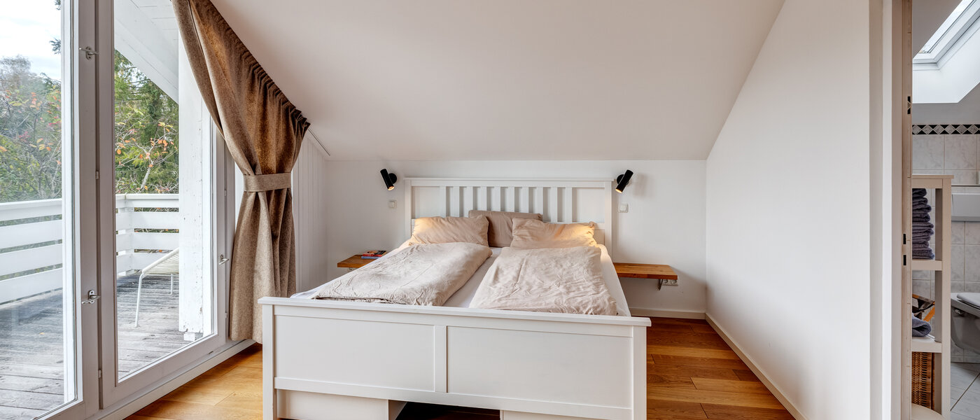 房子 Berg am Starnberger See 01 第一卧室 14208