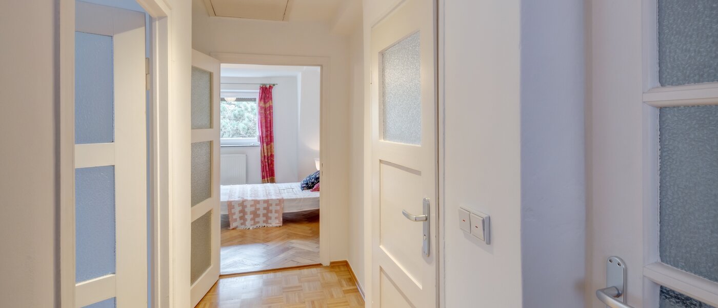 独户住宅 München Daglfing 02 门厅 14387